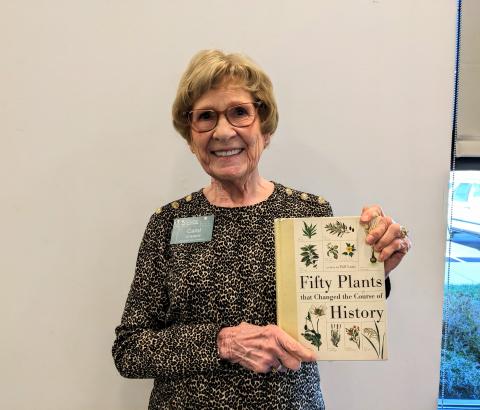 St. Louis Master Gardener Carol Gravens