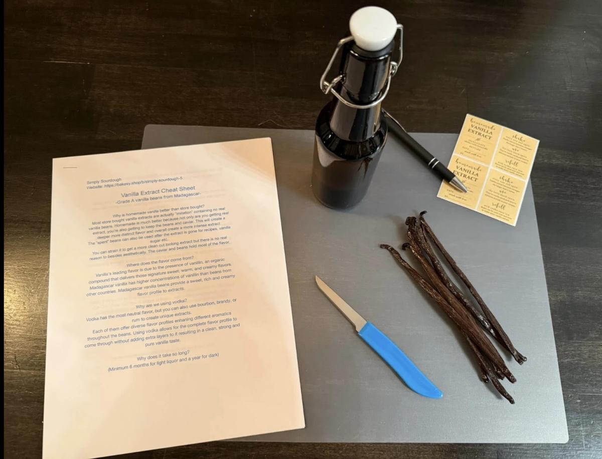 Homemade Vanilla Extract
